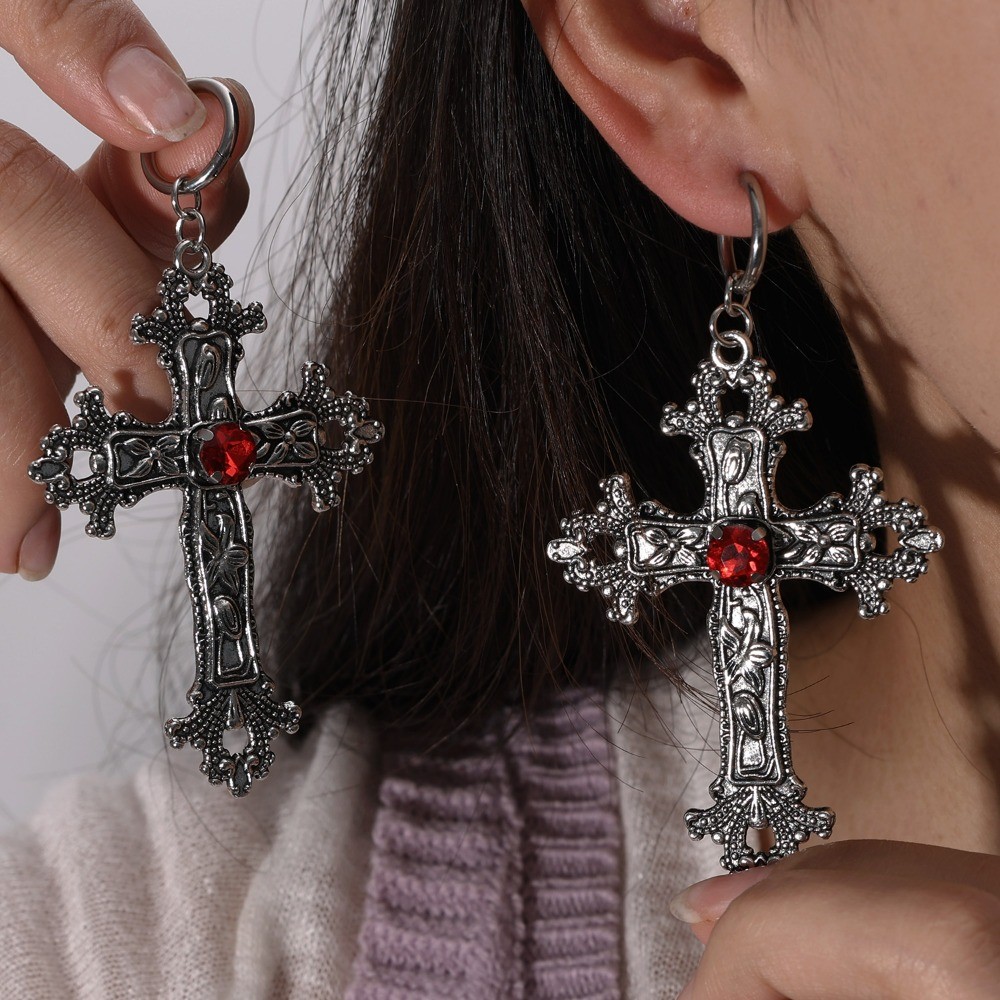 Brinco Cruz Grande: Onde Comprar | BuscaProdutos