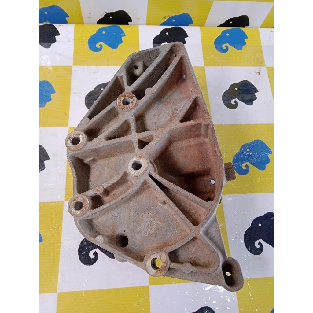 Suporte Compressor Ar Condicionado Cobalt 1.8 2017 18