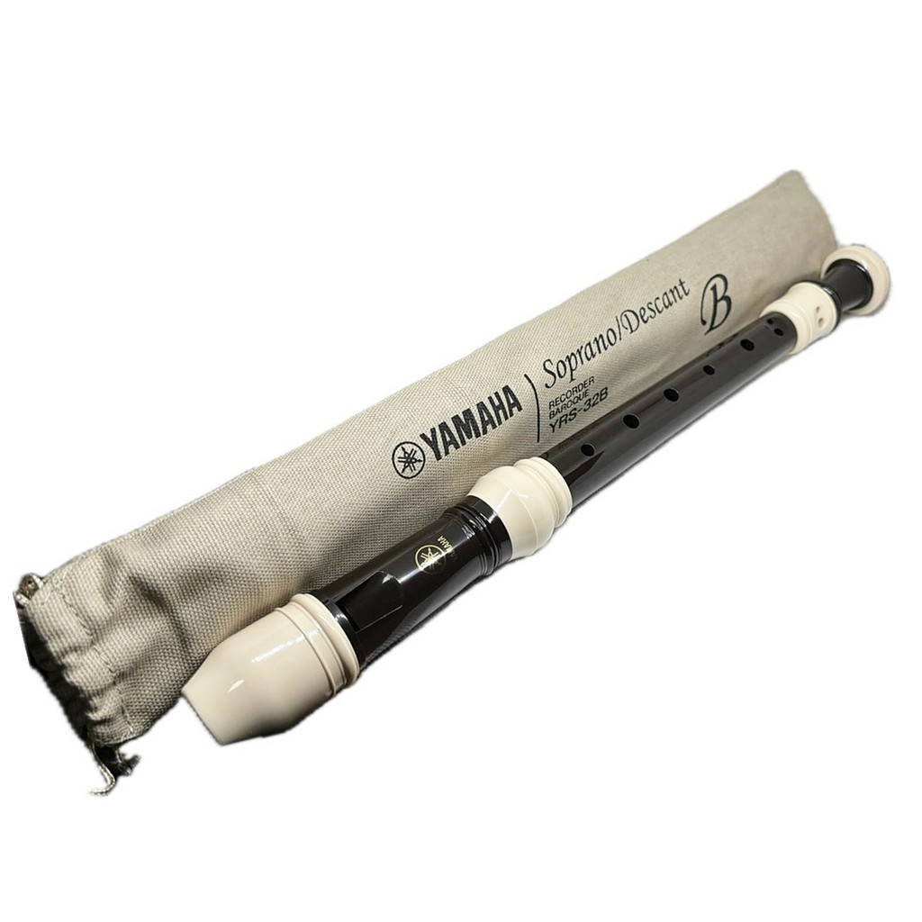 Flauta Doce Yamaha Soprano Barroca Profissional YRS32-B capa