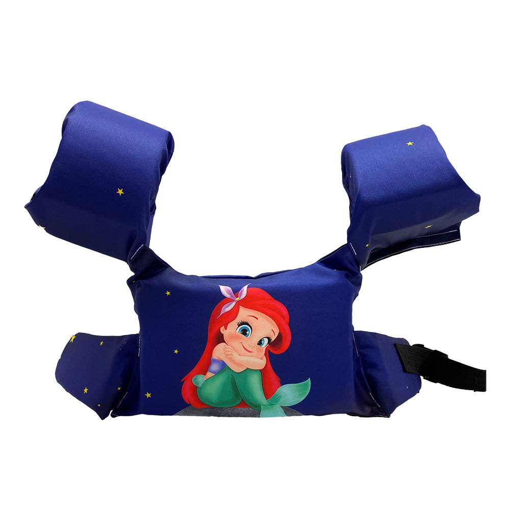 Boia menina infantil linda sereia nadar agua
