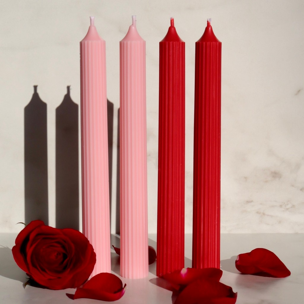 Kit 4 Velas Castiçal Decorativa Namorados - Rosa e Vermelho