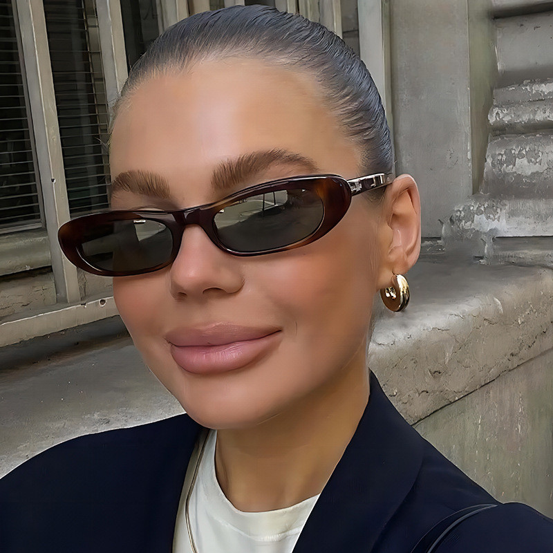 Óculos De Sol Femininos , Retrô De Armação Pequena Da Moda em Oferta na Shopee