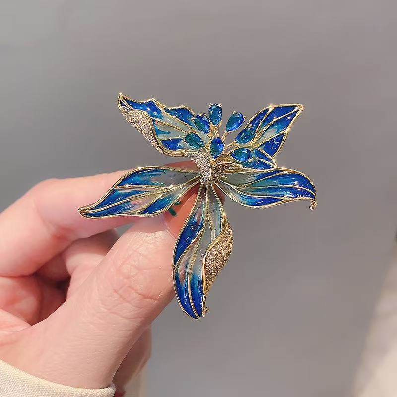 Broche de Flor Azul Enchantress Acessórios de Roupas de Alta Qualidade para Mulheres Presente de Banquete