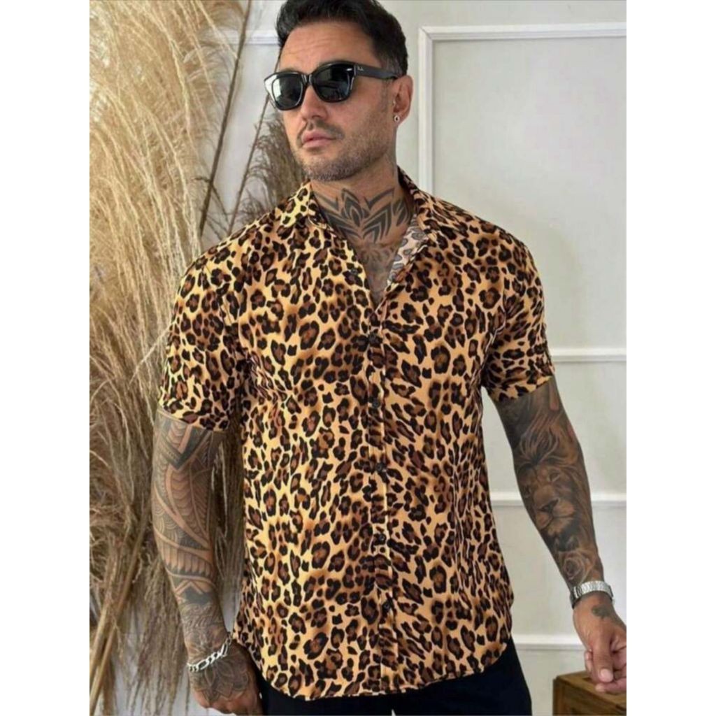 Camisa masculina com estampa de leopardo verão 2024 em Oferta na Shopee
