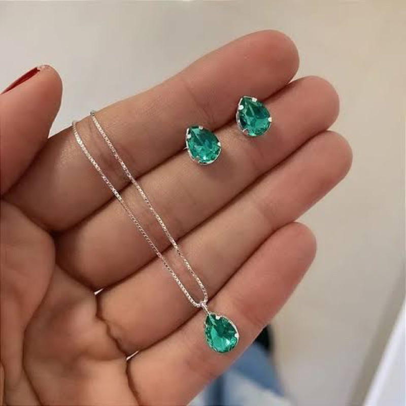 Conjunto Gota Colar e Brinco Folheados a Prata925 e Ouro18k