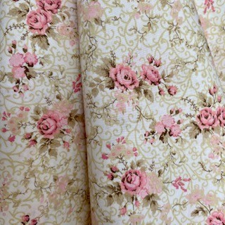 Tecido Tricoline Floral Fernanda cor 02 rosa/bege 100% Algodão 1,50 de largura