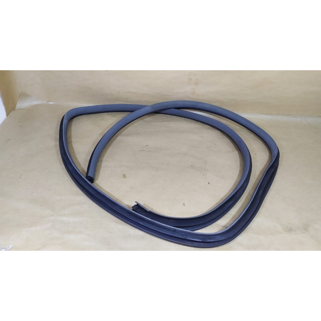Borracha Porta Tras Esquerda Hyundai Azera 08/10 (carroceria