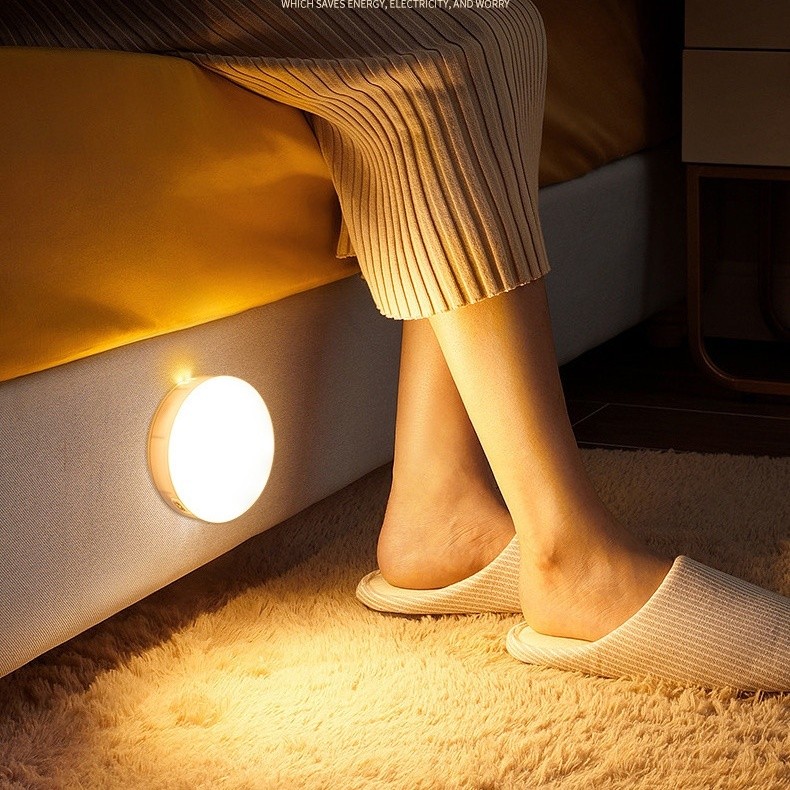 Luminárias Lâmpada Led Sem fio com Sensor Presença recarregável LUZ FRIO/LUZ QUENTE em Oferta na Shopee