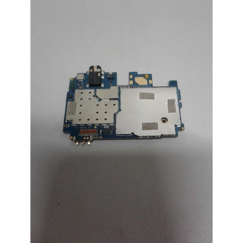 Placa Mãe Com Defeito Blu Studio C5+5 D890l -não Liga-