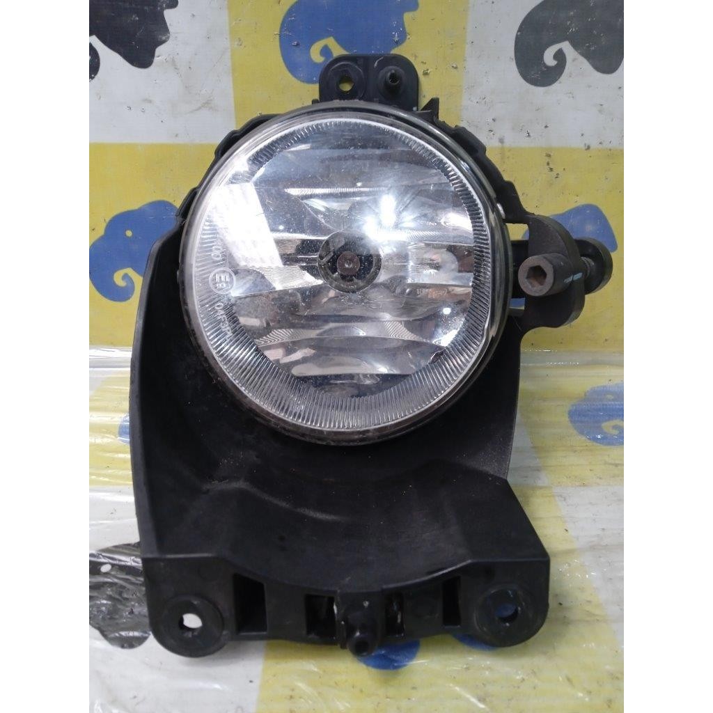 Farol Milha Lado Direito Gm Prisma 2014 Spin 