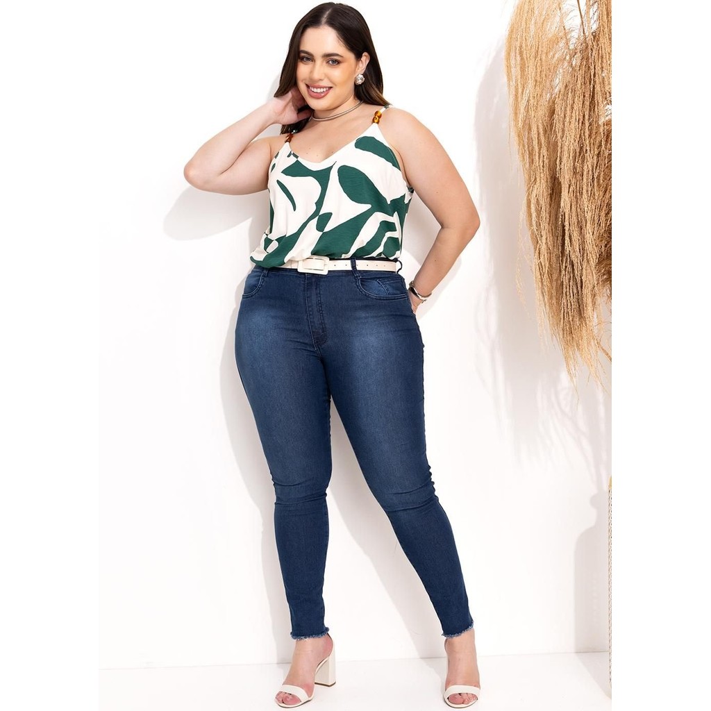 Blusa Feminina Estampada Malha de Viscose - Folhagem Verde, Alça Regulável | Quintess