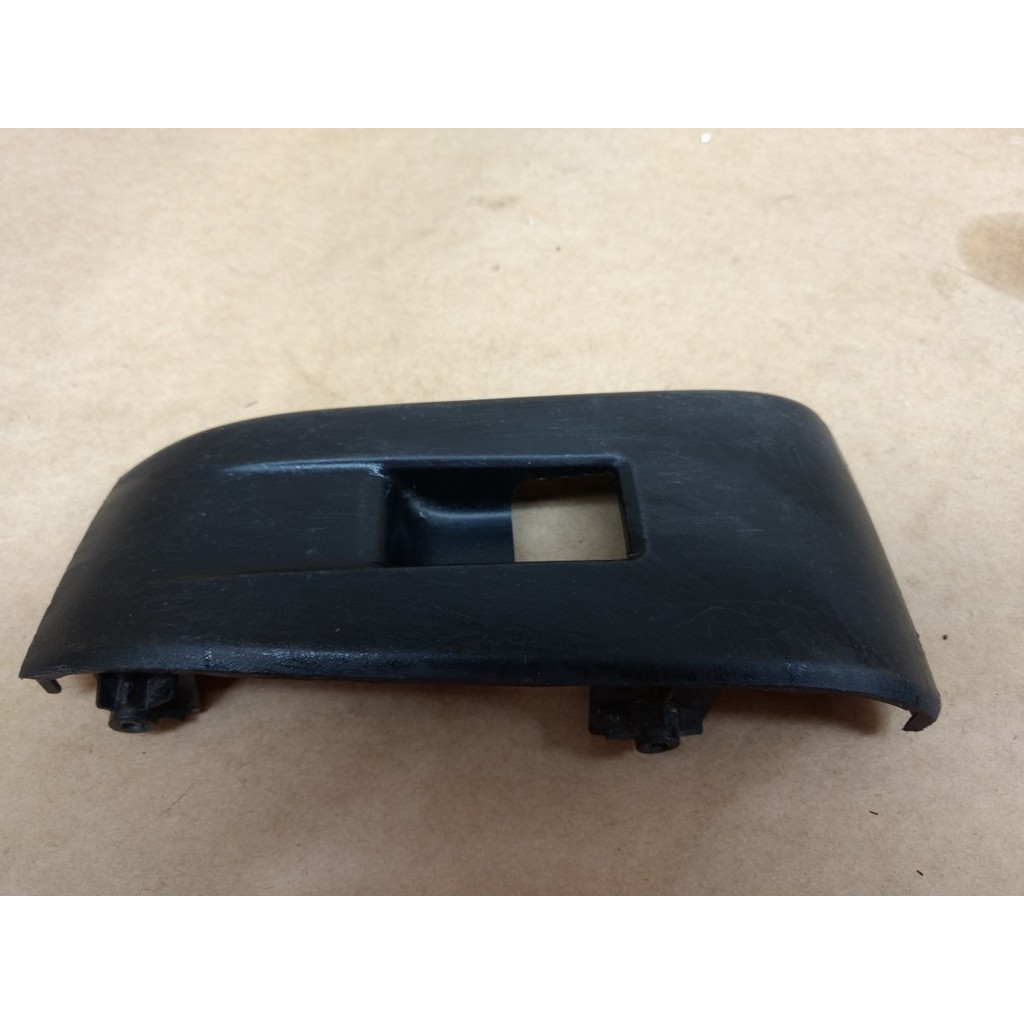 Moldura Do Botao Controle Vidro Eletrico Traseiro Esquerdo Honda City 2009 A 2014  83790tm0