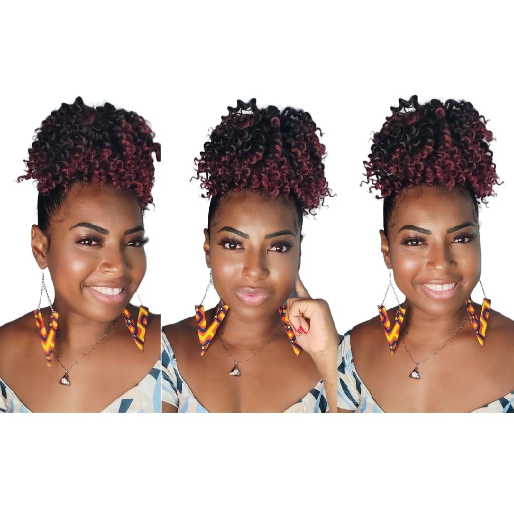 Rabo de cavalo Afropuff Curto  Cacheado com franja orgânico