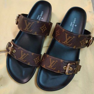 LV (Guangzhou Factory Shoes) Estação Européia 2021 Hot-Selling Influencer Classic Presbyopia , Double Strap Metal Buckle Slippers Comércio Exterior