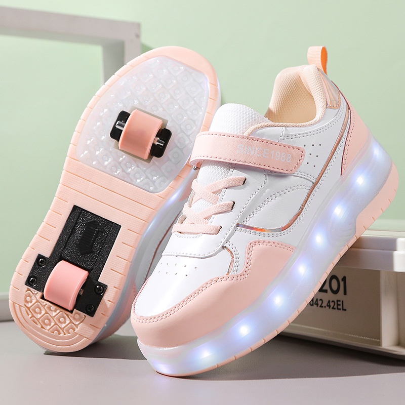 Sapatos motrizes para meninas outono 2023 Novas crianças luz flash sapatos de patins invisíveis para meninas de meia-idade patins esportivos para meninas