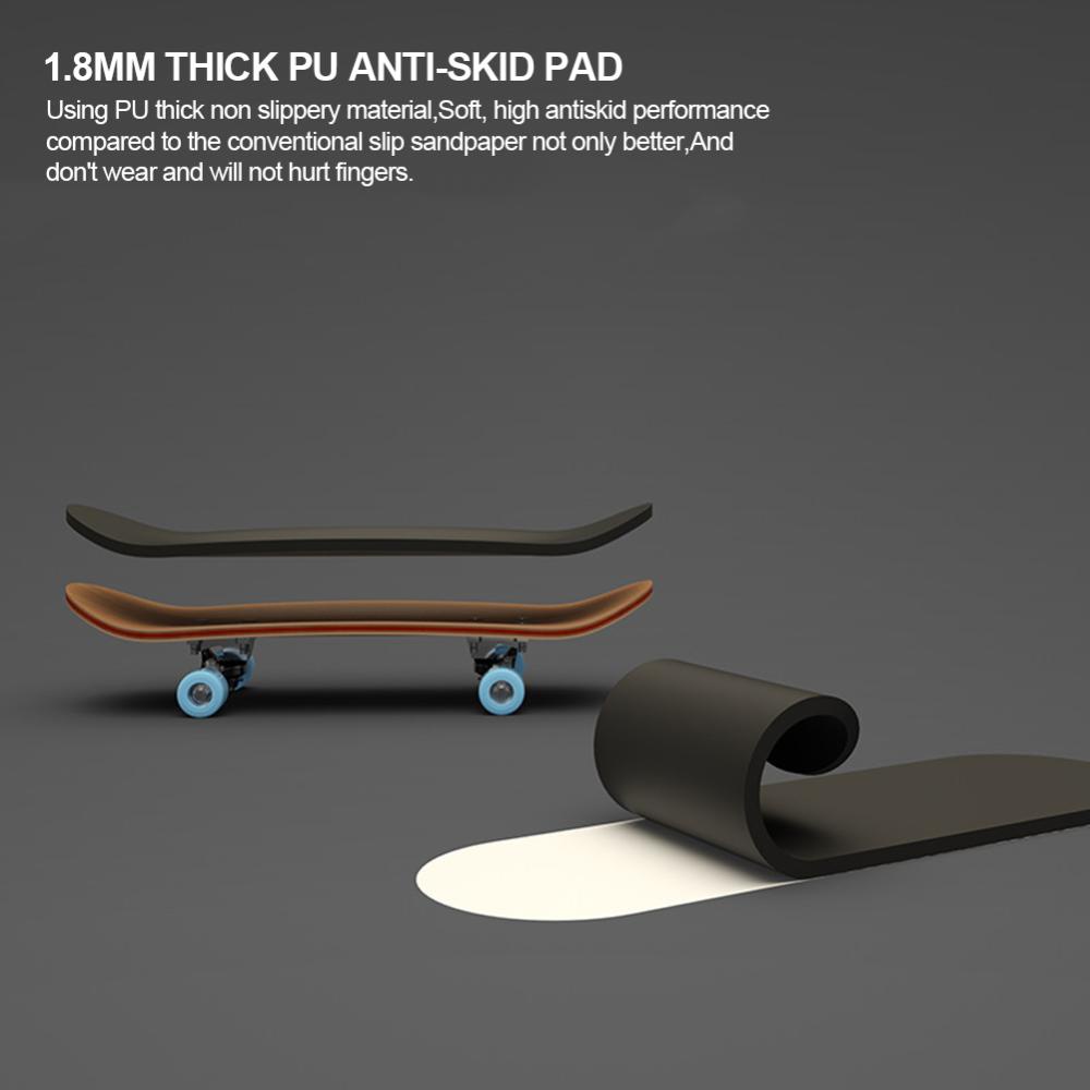 LS-STORE Skate De Dedo De Madeira Stents Profissionais Dedos Conjunto De Novidade Crianças Brinquedo De Natal K4N1 — imagem 2 de 2
