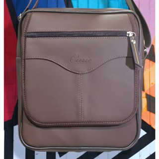 Bolsa Transversal Bolsa Pasta Carteiro Capanga transversal masculina feminina couro sintético marrom.