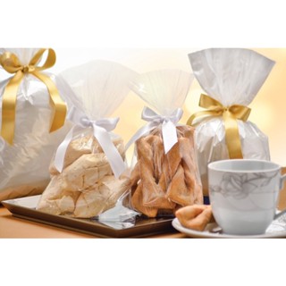 Sacos Transparentes em Bopp. Tamanhos 7x25cm, 8x10cm, 8x22cm, 10x14cm, 11x20cm. Pcte 100un.