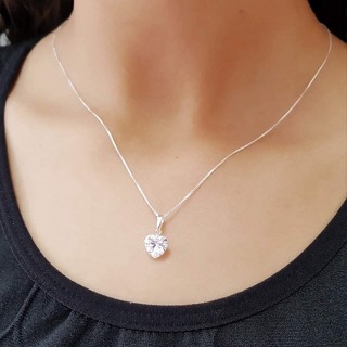 Colar Choker coração Ponto De Luz Folheado Danhado A Prata 925 Validade 3 meses