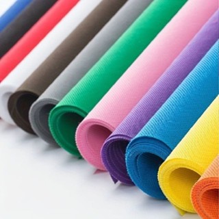 TNT Liso Gramatura 60 | 2 metros x 1,40m (largura x comprimento) | 100% polipropileno