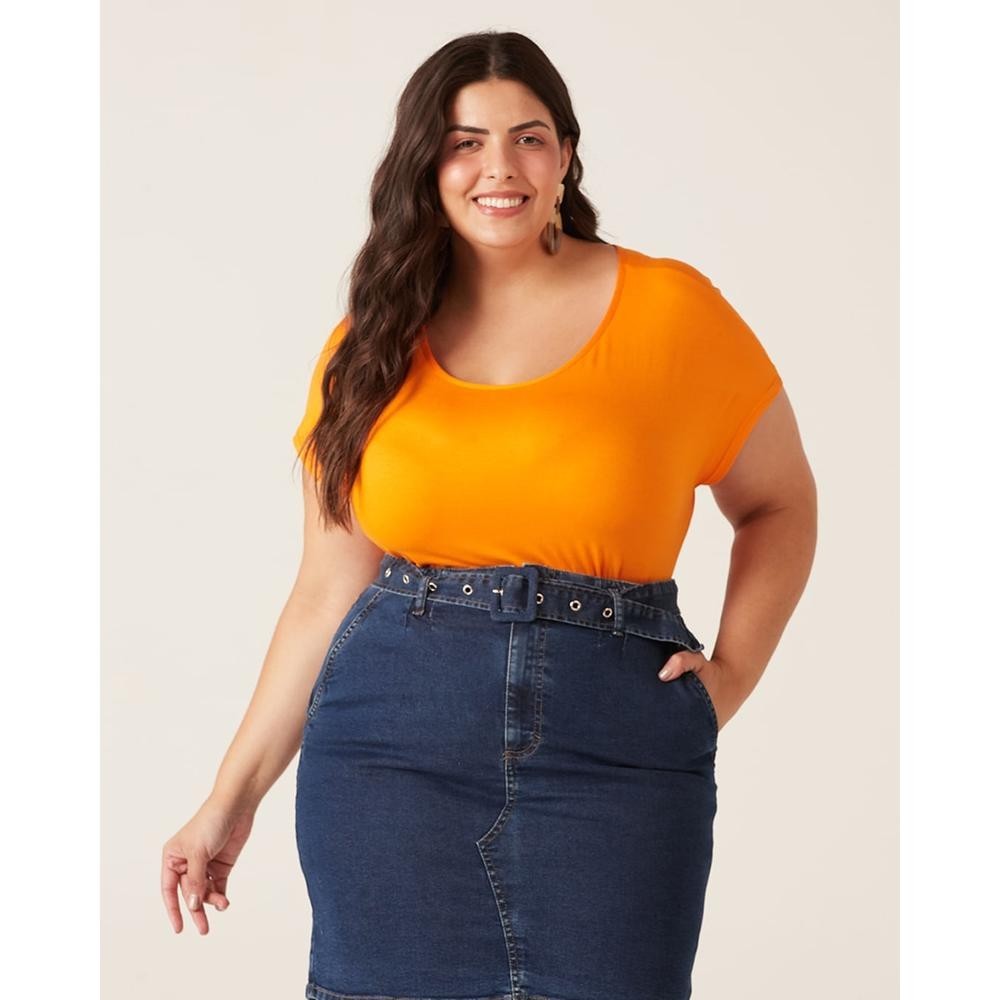 Blusa Básica Feminina Plus Size Decote Redondo Em Viscose Stretch