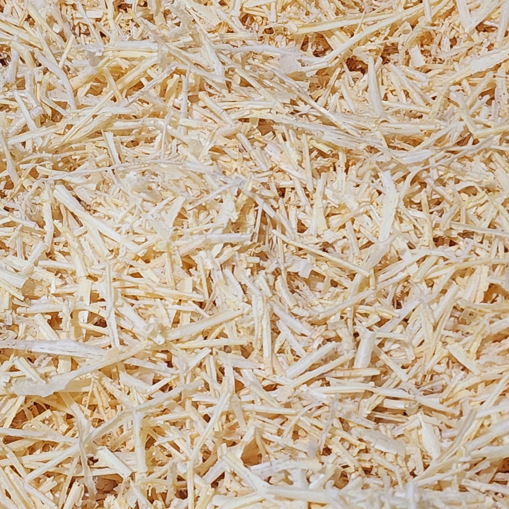 Serragem Palha de madeira Pinus 500g seca 100% natural maravalha composteira Compostagem roedores Hamster Calopsita