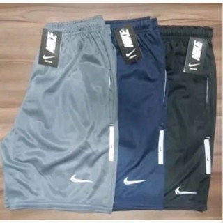 Kit com 3 Bermudas Chimpa: Estilo, Conforto e Versatilidade com Símbolo Refletivo e Bolsos com Zíper