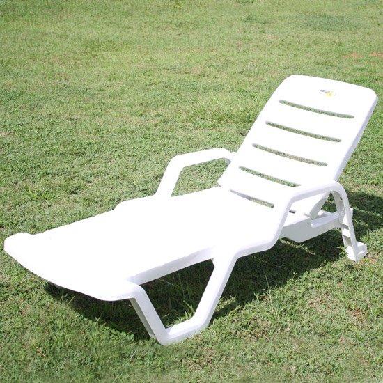 Espreguiçadeira Branca Dobrável Plástico Leblon Piscina Praia Camping Branco Até 120kg - Tramontina em Oferta na Shopee