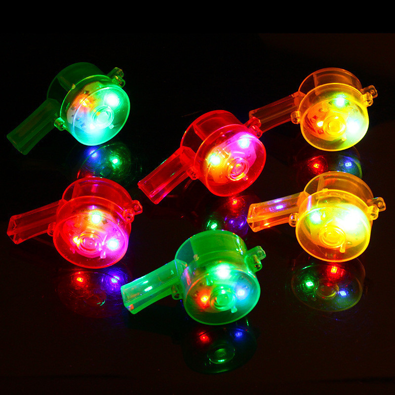 kit 2 Apito Brilho Assobios Fontes De Festa Em Massa Brinquedos Favores Brilham No Escuro em Oferta na Shopee