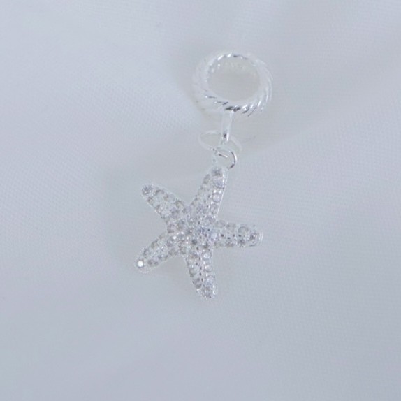 Berloque Estrela do Mar Cravejada Banhado a Prata 925 em Oferta na Shopee