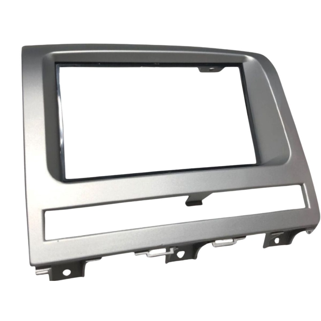 Moldura Central Painel Multimidia Dvd 2 Din Mp5 Prata Abs Embutir Fixado Tela Moderno Radio Som Automotivo