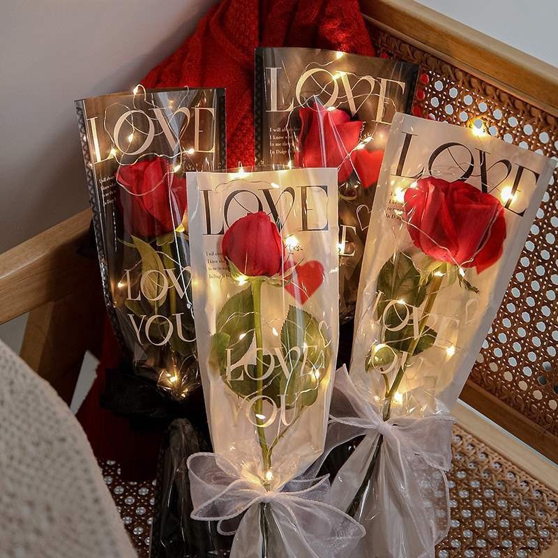 20pcs LOVE Sacos De Embalagem Rosa Transparente Florais Plásticos Um Saco Reto Para O Dia Dos Namorados , Casamento , Decorações De Aniversário em Oferta na Shopee