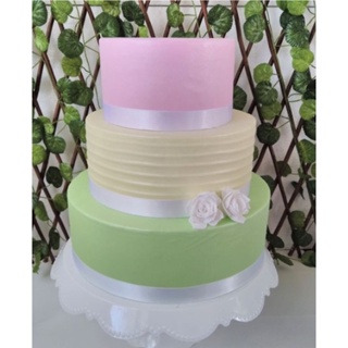 bolo fake candy color em Oferta na Shopee