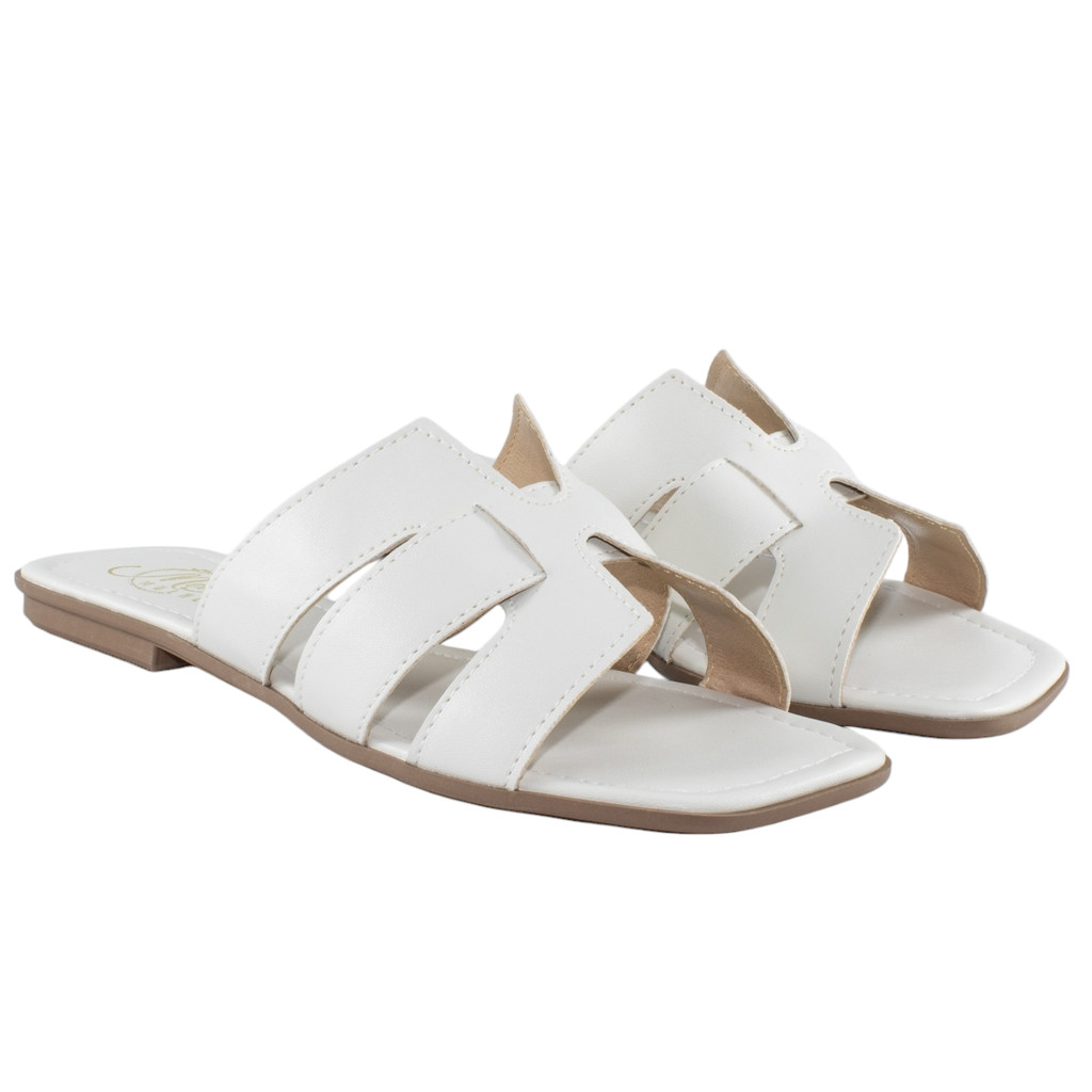 Sandalia feminina rasteira estilosa com H Vazado Moderno Conforto