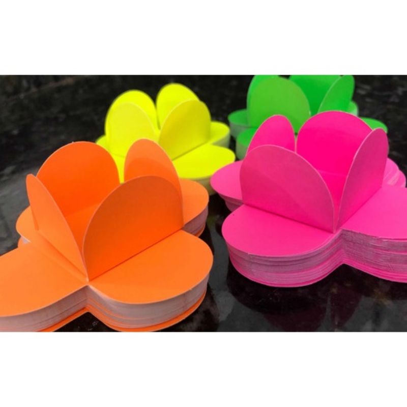 200 Porta Forminha NEON Para Doces Festa Fominha 4 pétalas Forminha brigadeiro Néon docinho Festa Neon