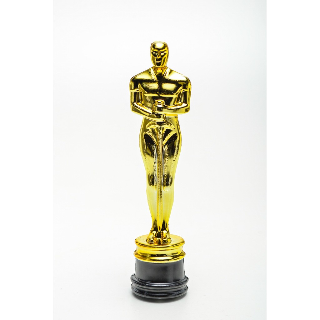 Troféu Estatueta Dourada 33 Cm em Oferta na Shopee