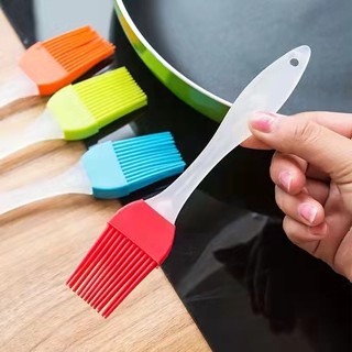 Kit Espátula e Pincel de Silicone com Cabo Plástico Transparente