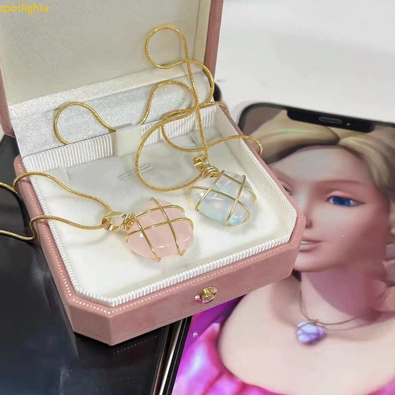spotlighta 2Pcs Clássico Colar Pingente Coração Colares Castelo Diamantes Bonitos Para Meninas