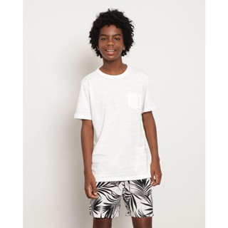 Camiseta Juvenil Manga Curta Bolso Único Frontal Texturizada Off White