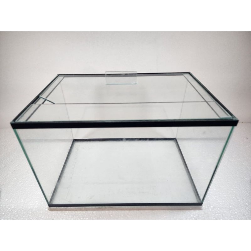 aquário amplo e bonito para peixes 30 litros 40x25x30 em Oferta na Shopee