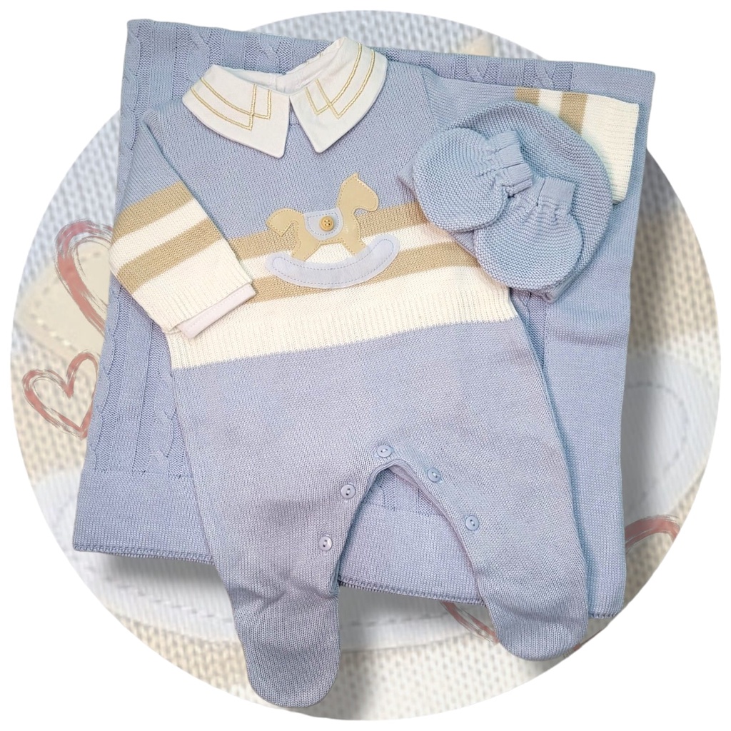 Saída Maternidade Tricô cavalinho azul claro