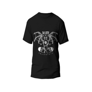 Camiseta 100% Algodão Gola Canoa Estampa Skate Morcego