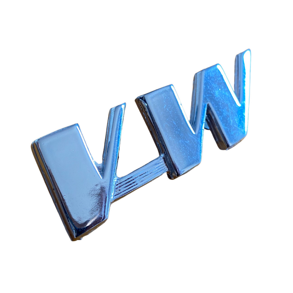 EMBLEMA VW TAMPA TRASEIRA BRASILIA TL METAL CROMADO 1973 ATÉ 1977 - PREMIUM