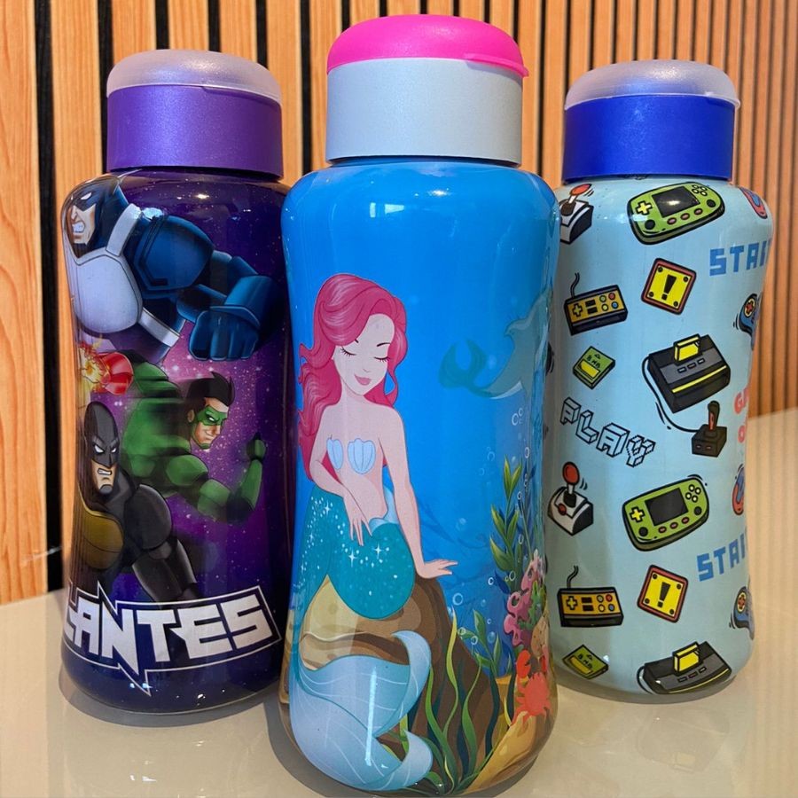 Kit 2 UNIDADES Garrafa de Agua e suco Infantil Escola  500ml  Estampada Personagem Plastico Ideal Utilidades PROMOÇÃO