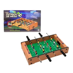 Brinquedo Infantil Mesa de Pebolim de Madeira 51cm Zippy Toys Jogo Divertido 10346
