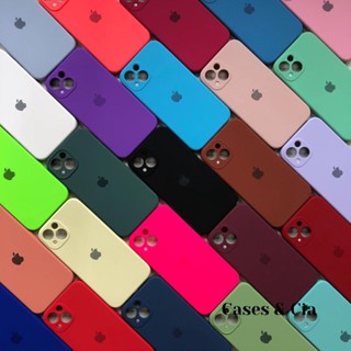 Capa Capinha Para iPhone 13 Câmera Fechada Silicone Aveludada Protetora com Logo