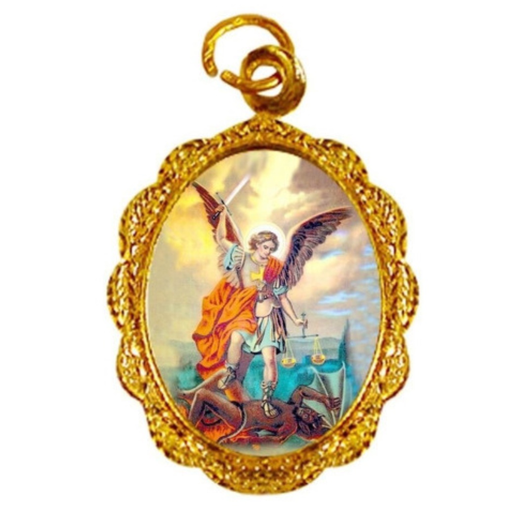 150 Medalhinhas de São Miguel Arcanjo - Mod. 1 Dourada