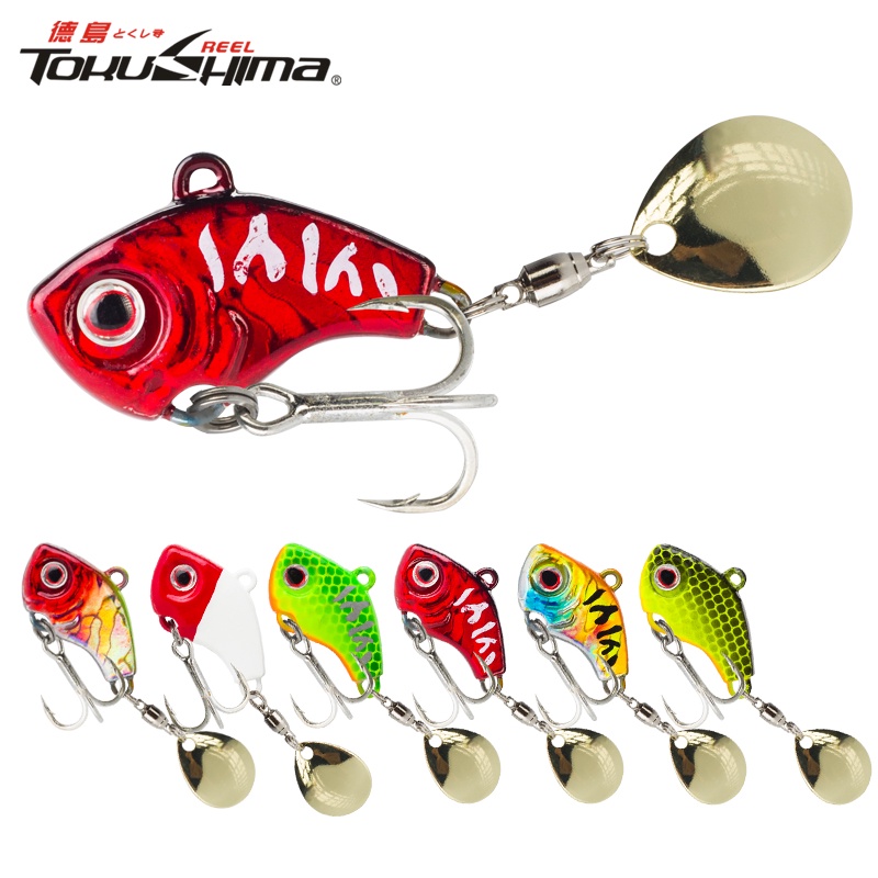1PC Vib Lure 6 Cores Iscas De Pesca Em Metal Rotativo 3D Olhos Crankbait Sequin Isca Dura Biônica Afundando Giratório Com Anzol Triplo