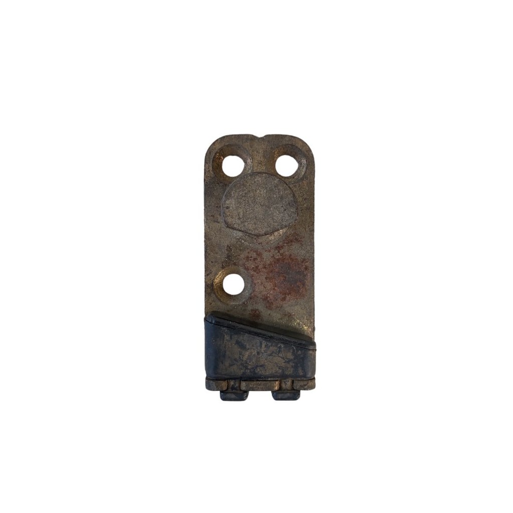 Batente Porta Gatilho Direito VW Fusca 78/96 Brasilia 73/82