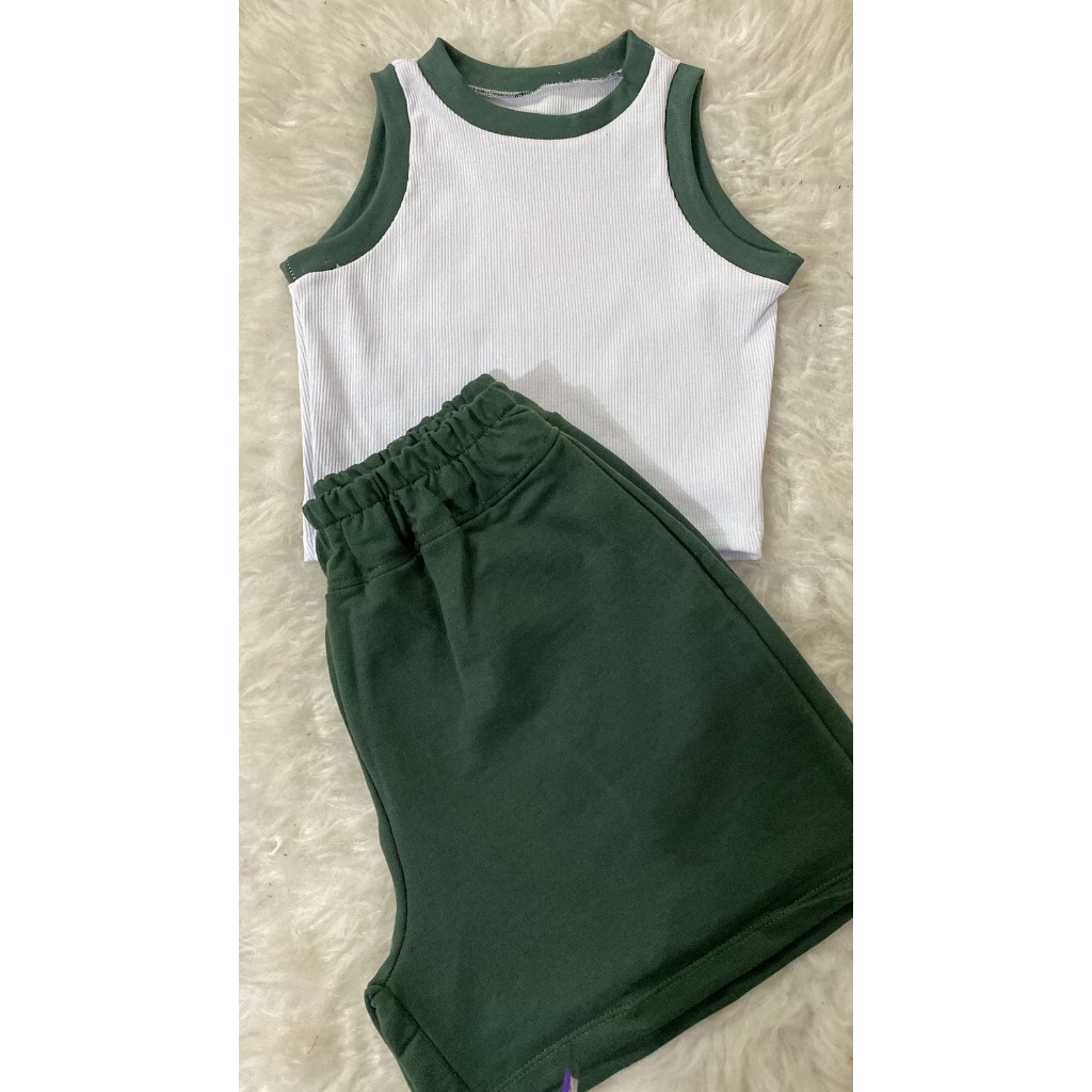 Conjunto Fabi Bermuda cos alto elastico no cos mais Blusinha Ribana moda 2023.